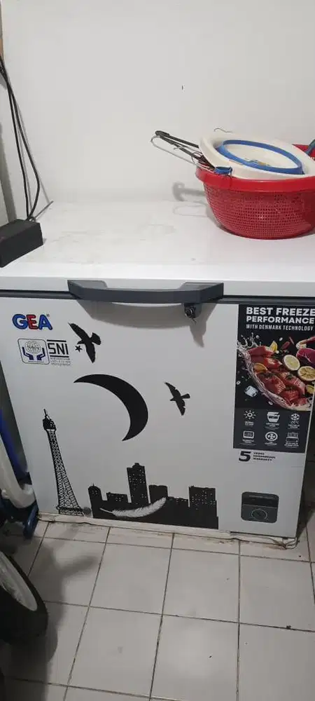 GEA Chest Freezer AB-208R 210L