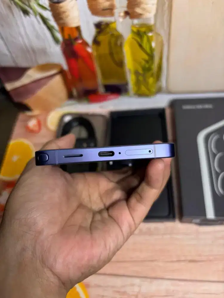 Jual hp likenew samsung S26 ultra 5G ram 12 grns mei 2027 free adaptor