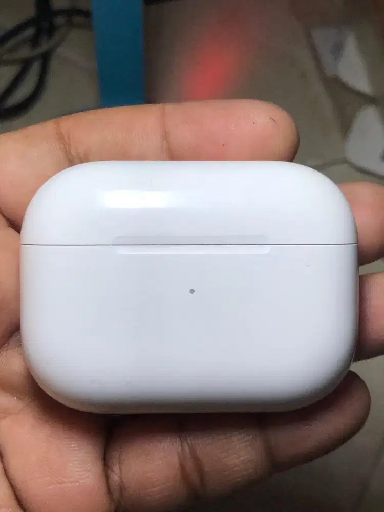 Apple airpods Pro 1st Charging Case