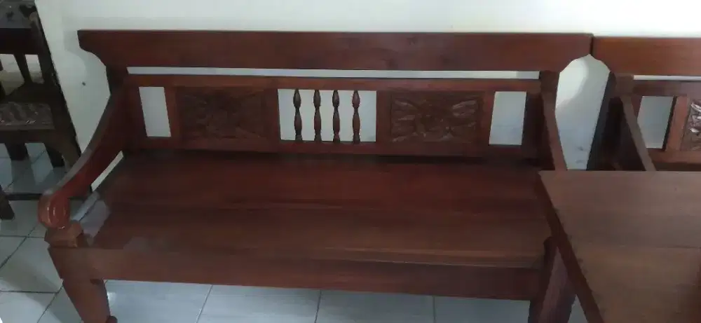 DIJUAL KURSI RESBAN JATI KEMBAR SEPASANG