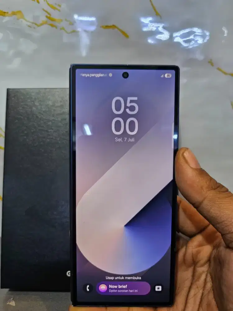 SAMSUNG Z FOLD 6 5G RAM 12/256GB ORIGINAL SEIN MULUS NORMAL

TAMPILAN
