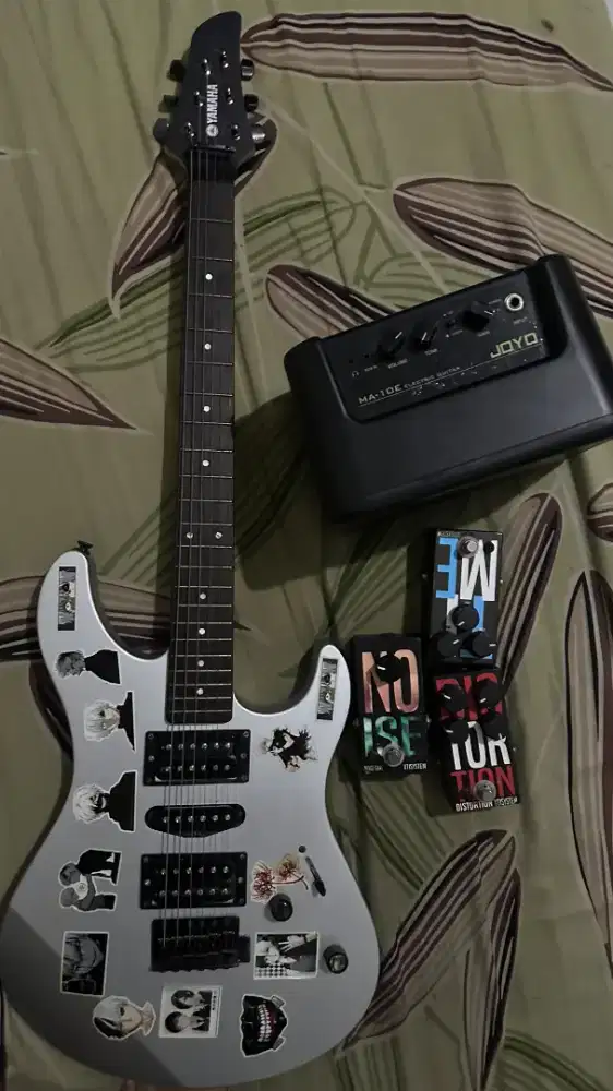 Gitar Yamaha Kondisi Second jarang pakai