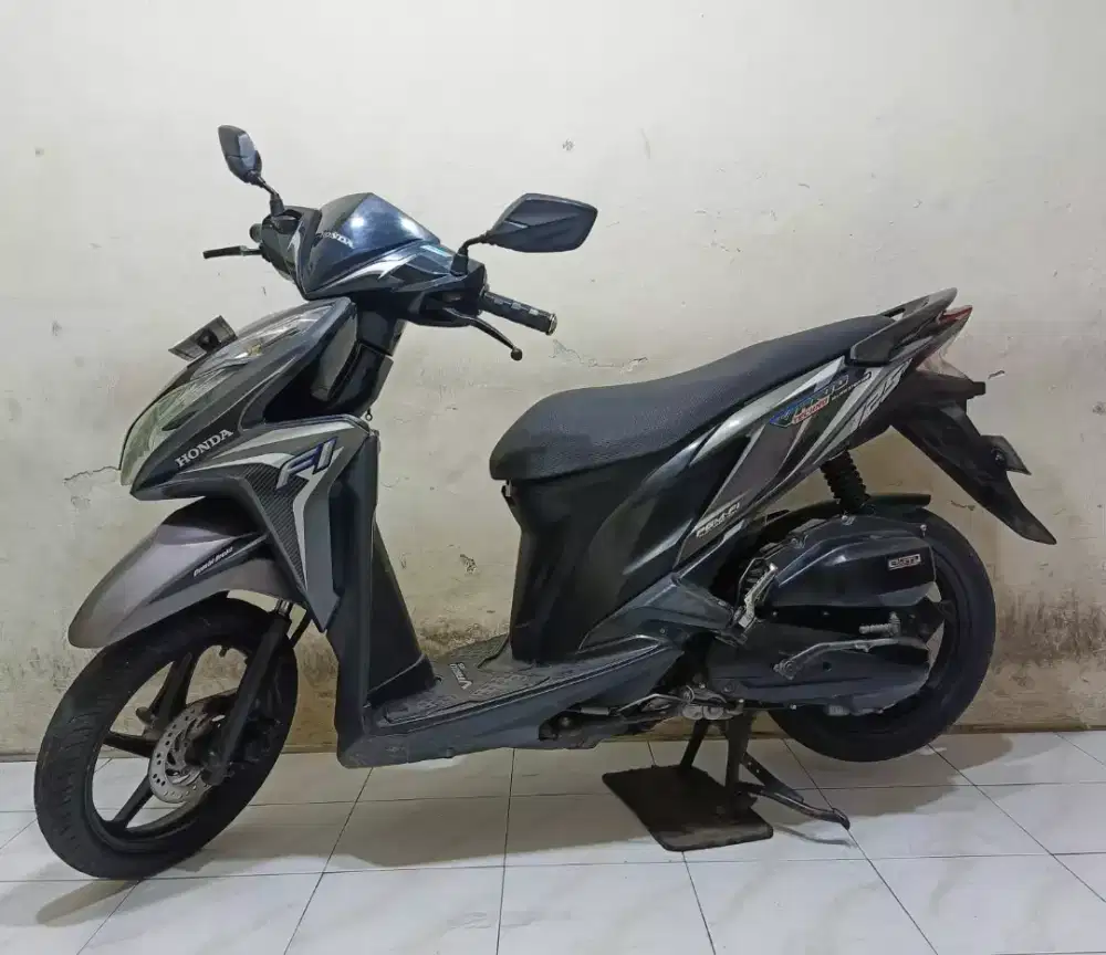 Honda Vario 125 KZR Plat S