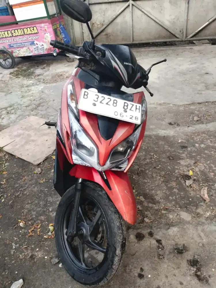 Di jual motor Honda Vario kzr