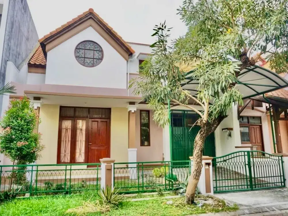DISEWAKAN RUMAH PURI WIDYA KENCANA CITRALAND DEKAT SEKOLAH CIPUTRA