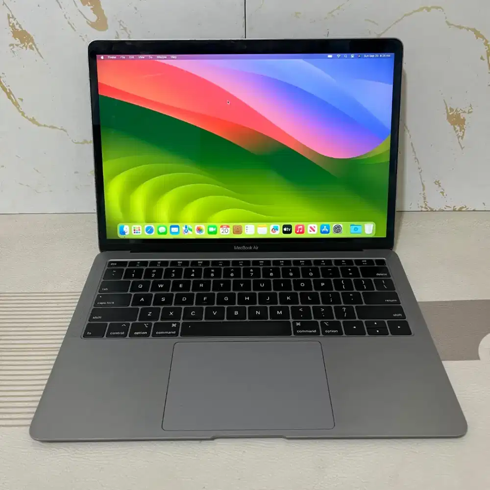 Forsale, Macbook Air 13-inch 2019.