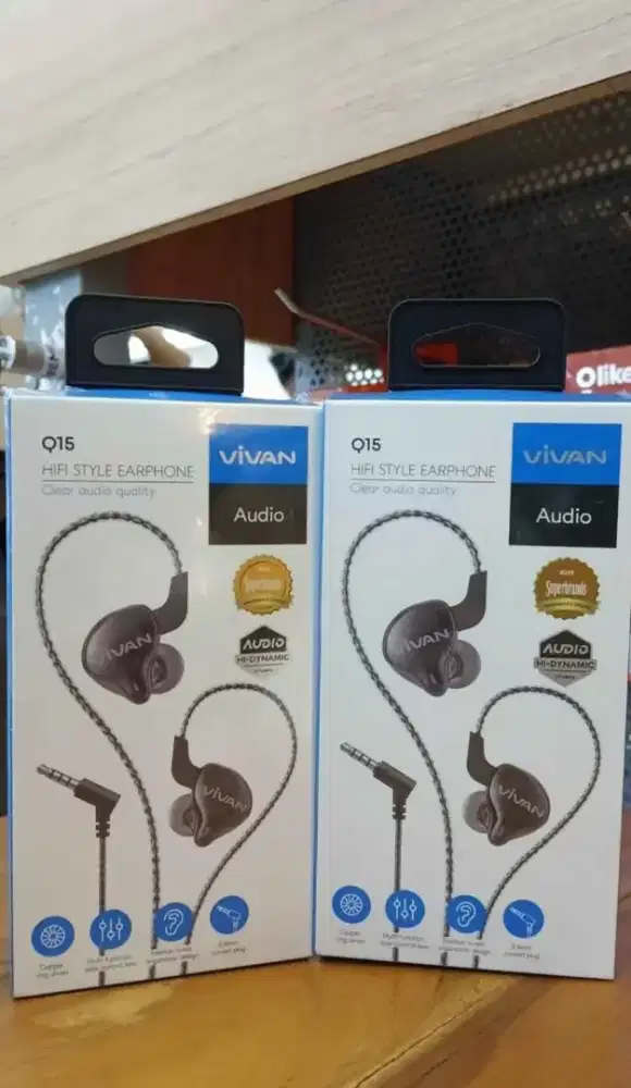 IN EAR EARPHONE