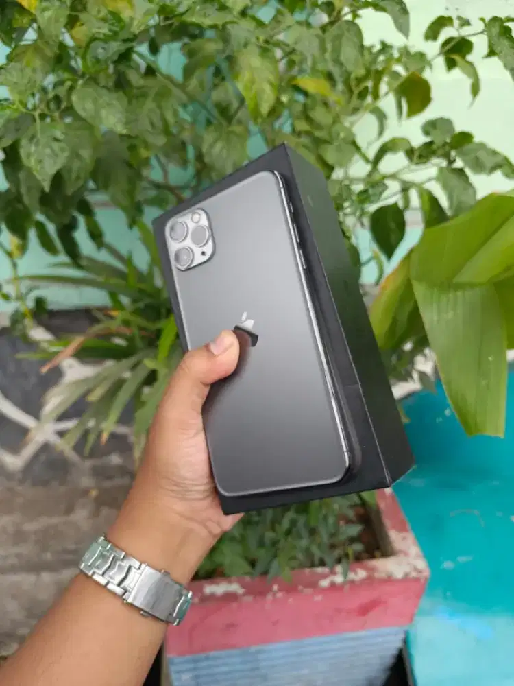 Iphone 11 promax 64gb inter