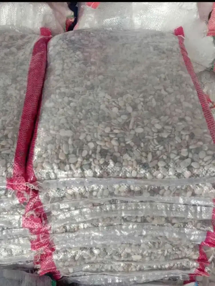 Batu sikat panca warna perkarung isi 10kg