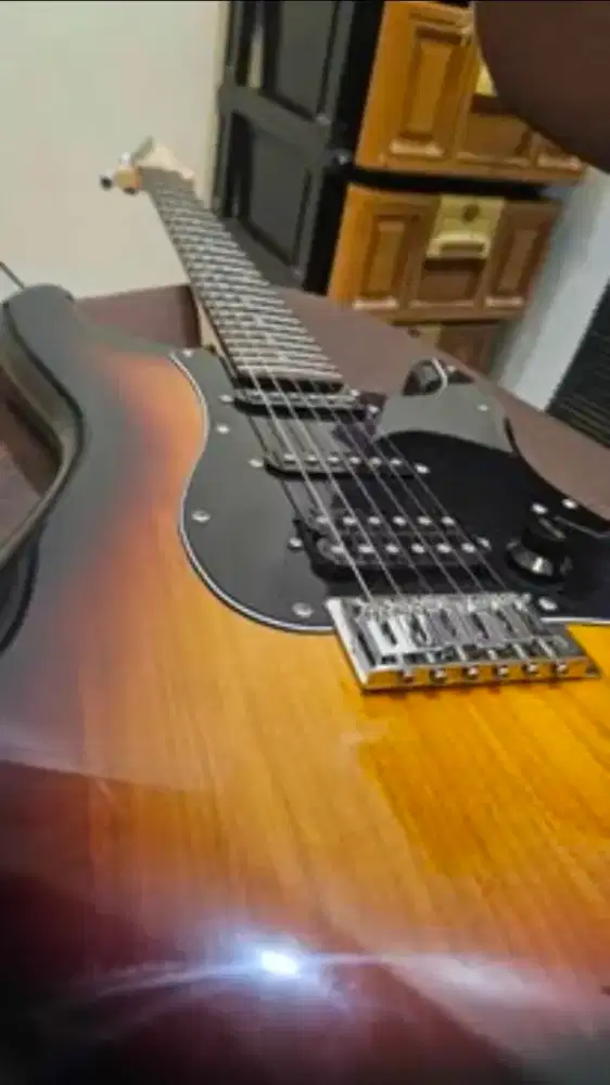 Gitar SLX Essential Hawk Classic