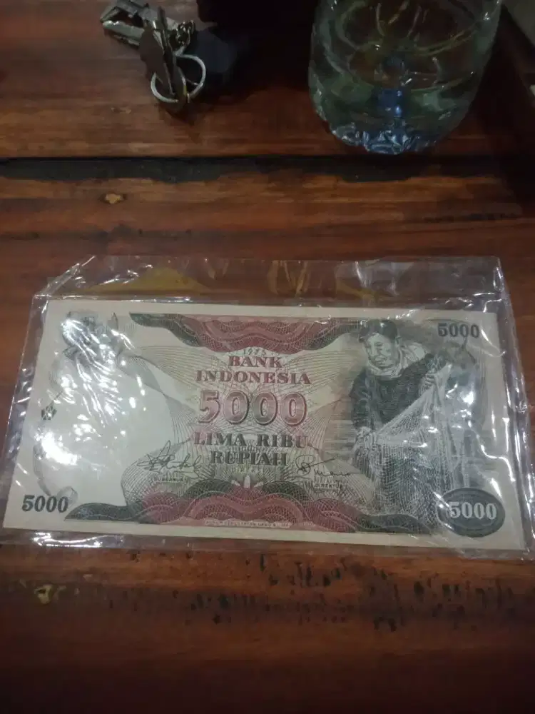 Uang kuno estetic