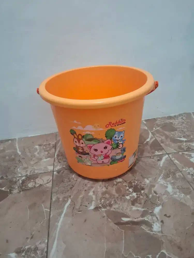 Ember plastik lionstar