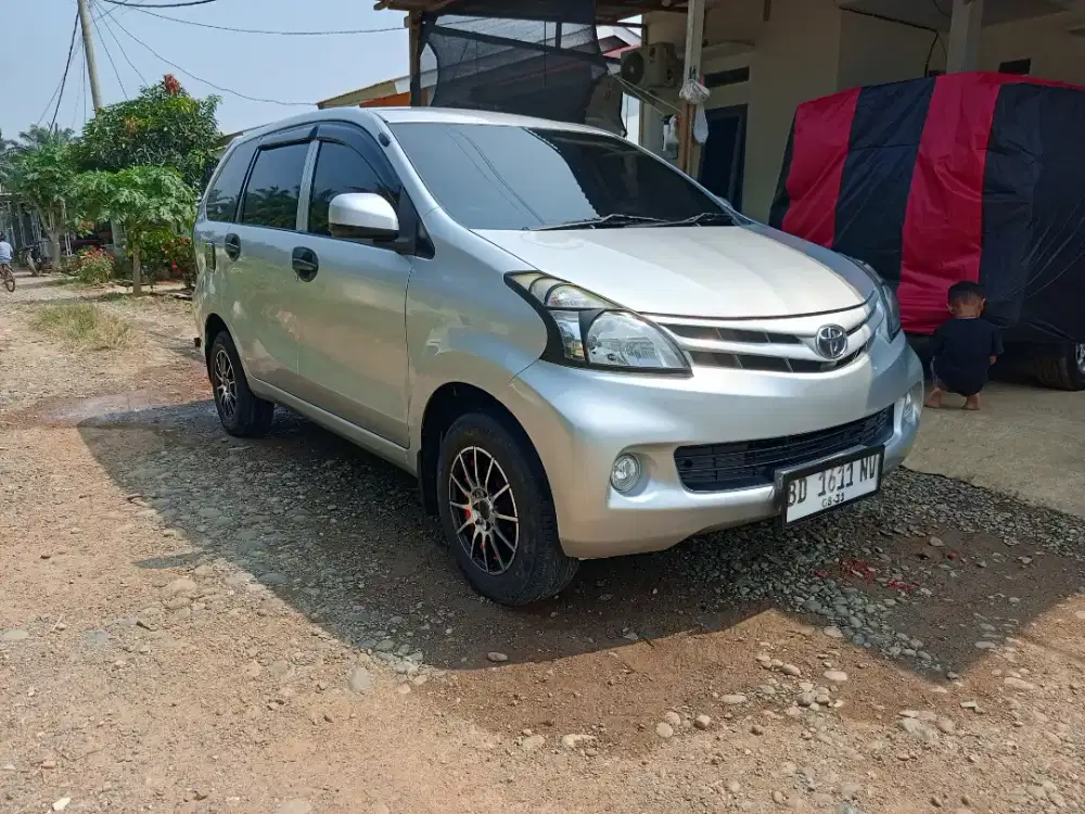 Avanza pribadi Tampa perantara