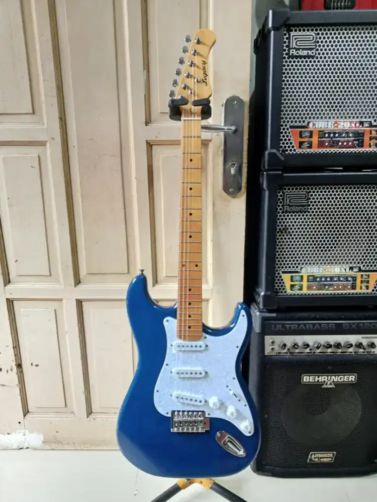 Legacy stratocaster