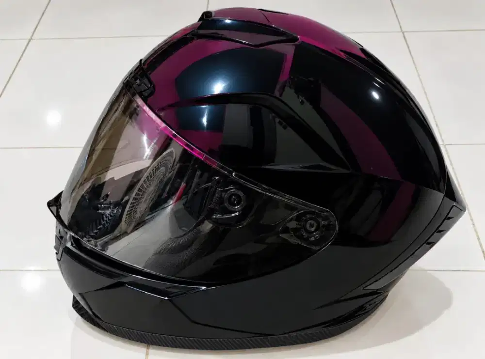 Helm VRC Ukuran L Baru Sebulan Pakai
