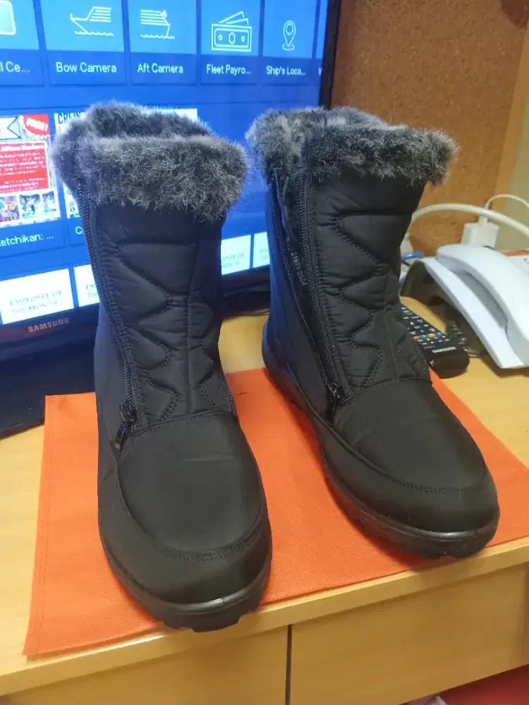 Dijual sepatu cewek flexus