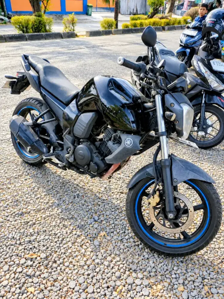 Byson 2010 Black Edition Karbu PE28