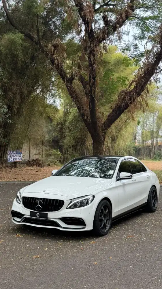[Cash] Mercedes Benz C200 Avg
