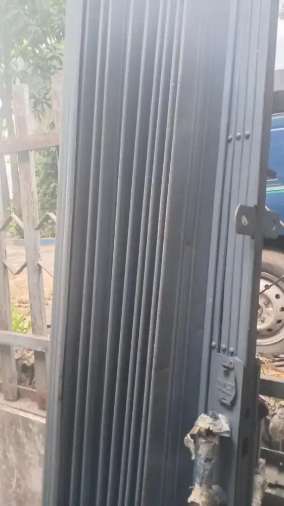 Folding gate untk toko/tempat usaha