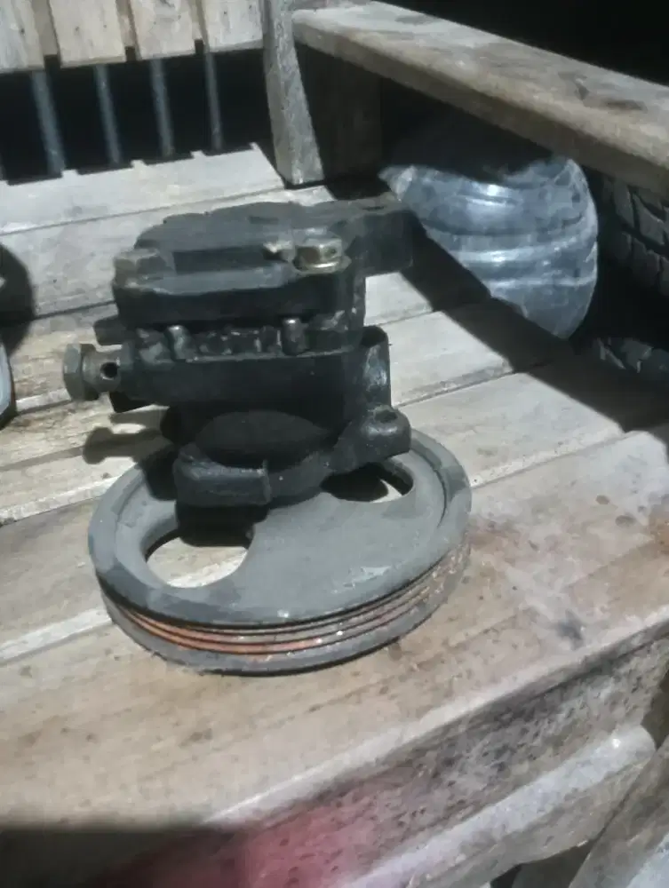 Pompa power steering Suzuki Escudo Sidekick Vitara gen 1
