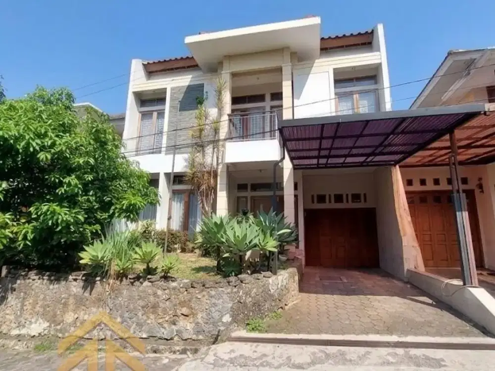 RUMAH SIAP HUNI DIJUAL MURAH DI CIGADUNG Cibeunying Dago Bandung Lingkungan Nyaman Udara Sejuk