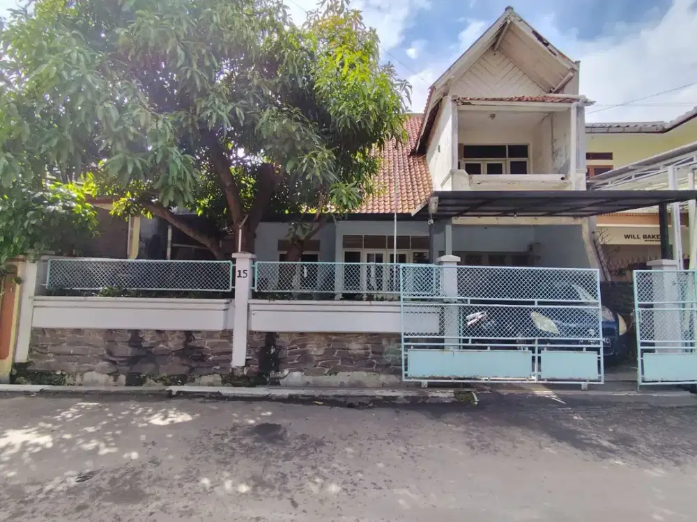 Flash Sale Rumah Luas Siap Huni 2 Lantai Strategis Regol BKR Bandung