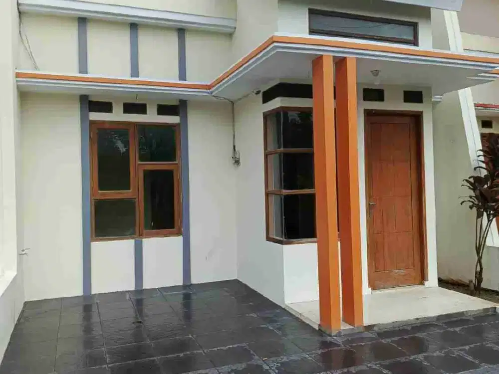rumah siap huni dekat LRT Ciracas jakarta timur