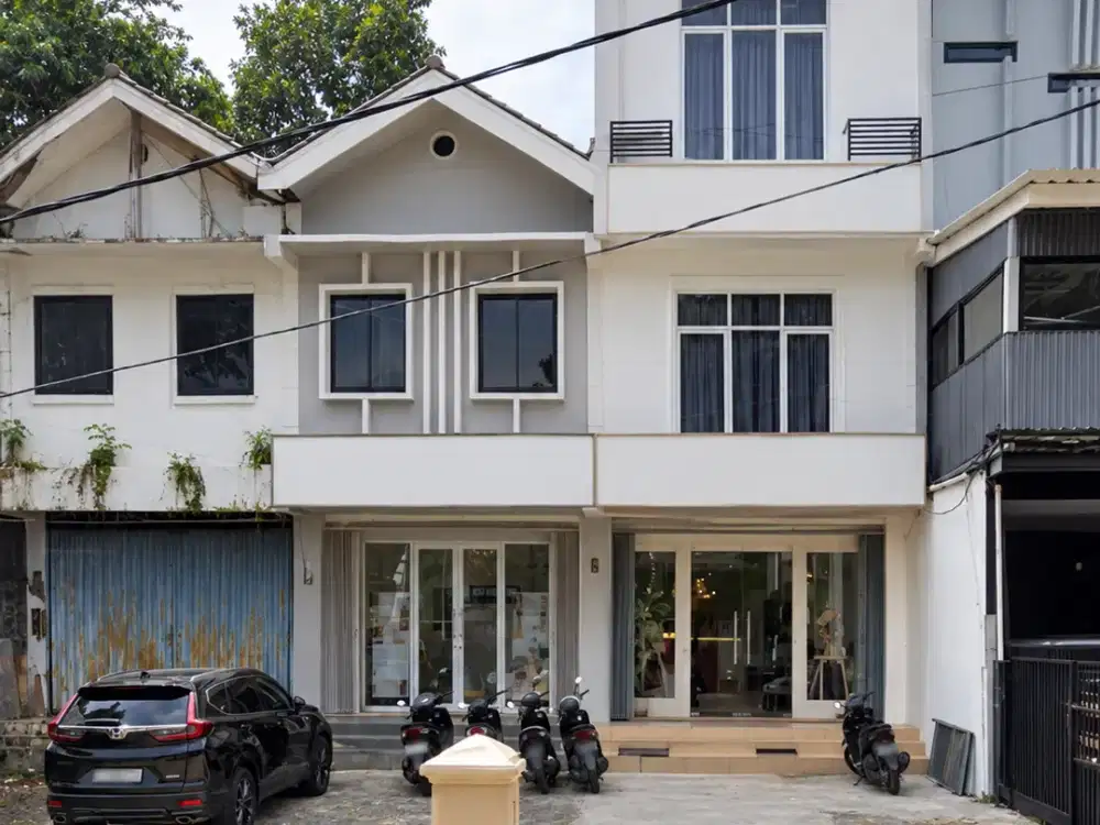 DISEWAKAN RUKO LUAS & MURAH