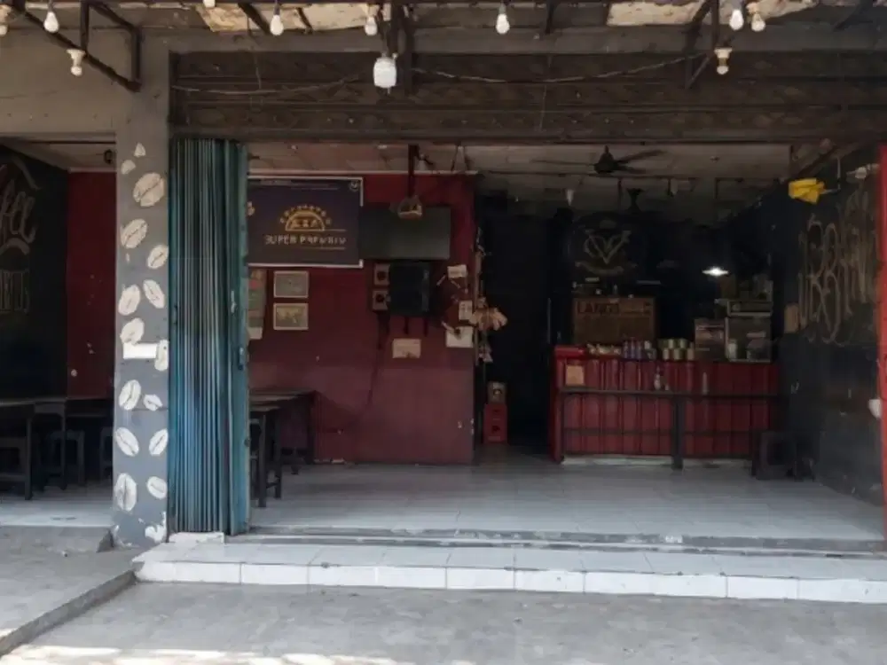 Dijual Rumah Usaha Demak Surabaya Pusat
