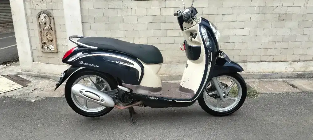 HONDA SCOOPY 2014