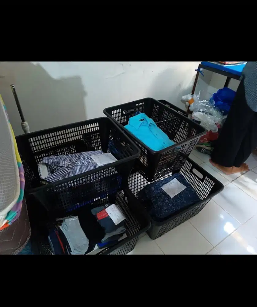 Dibutuhkan tukang gosok berpengalaman