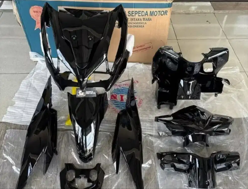 BODY HALUS VARIO KZR BARU