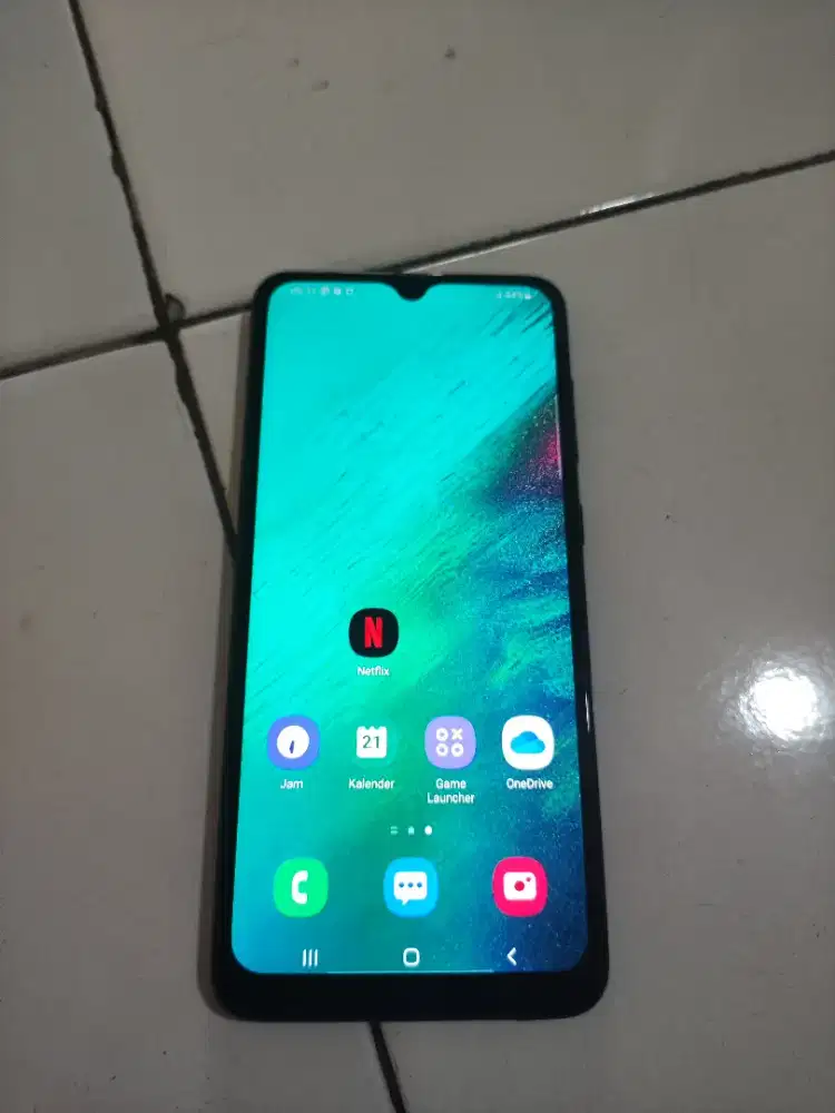 Dijual samsung A70, ram 6/128, lcd udah gantian, batangan