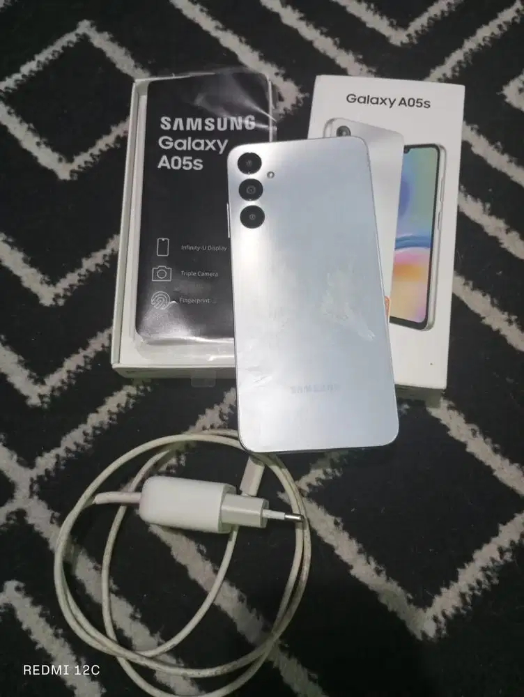 Samsung a05s 6/128gb
