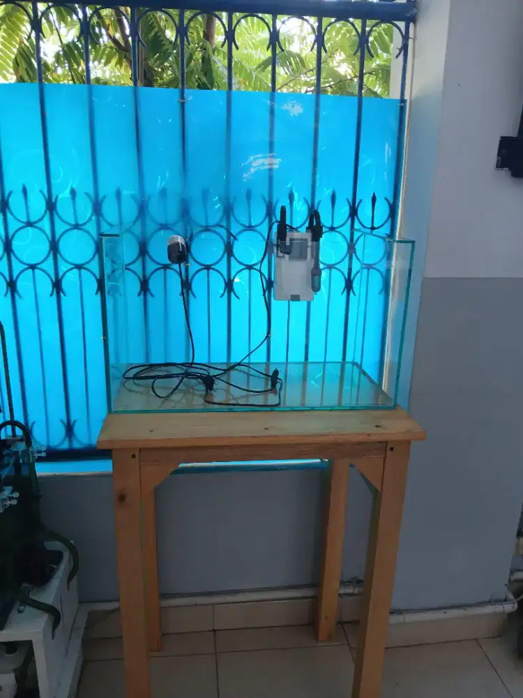 Aquarium + meja