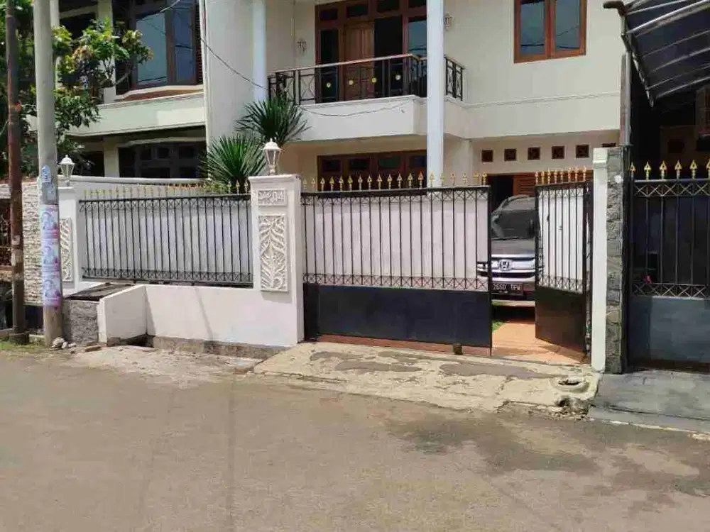 Dijual Rumah Asri Nyaman Strategis & Aman Dalam Komplek Di Ciputat Tangsel