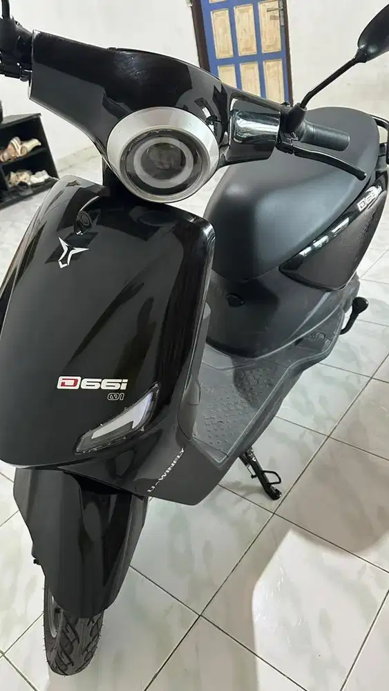 Sepeda/Motor Listrik U-WINFLY Mulus Seperti Baru!