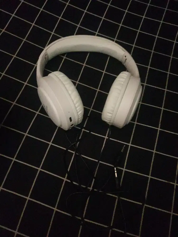 Headphone Supernova H60