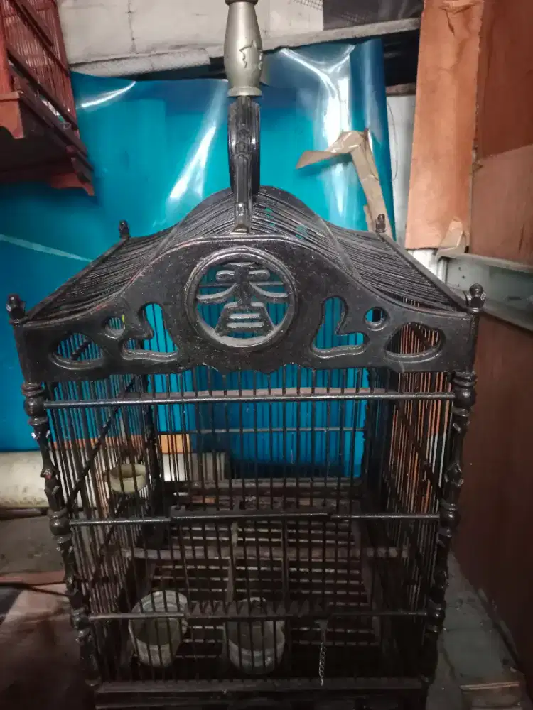Kandang burung bekas ijo