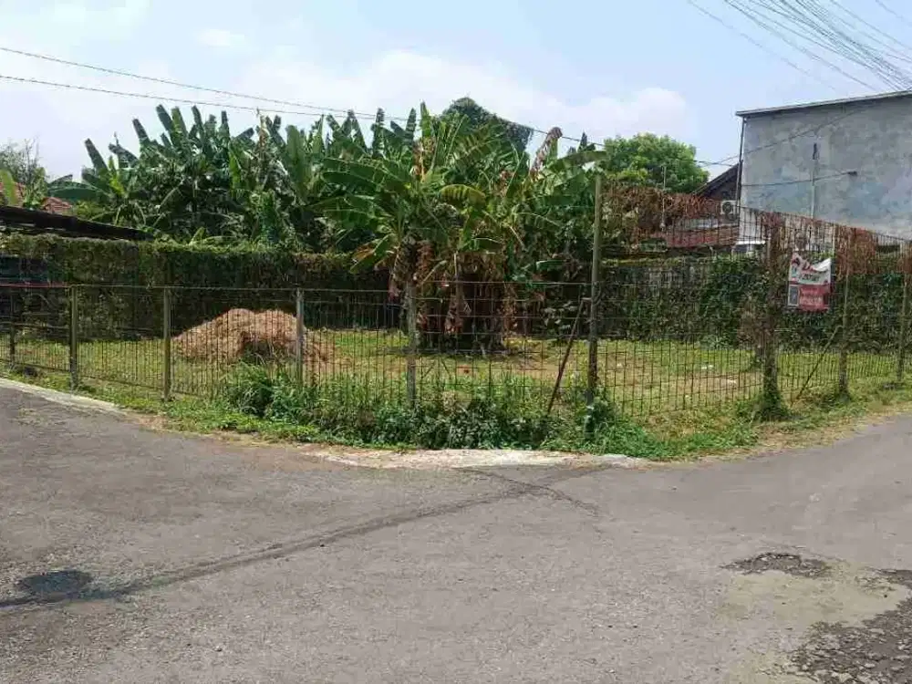 Dijual Tanah Kavling Matang siap Bangun Posisi Hook di komplek Golf Arcamanik Bandung