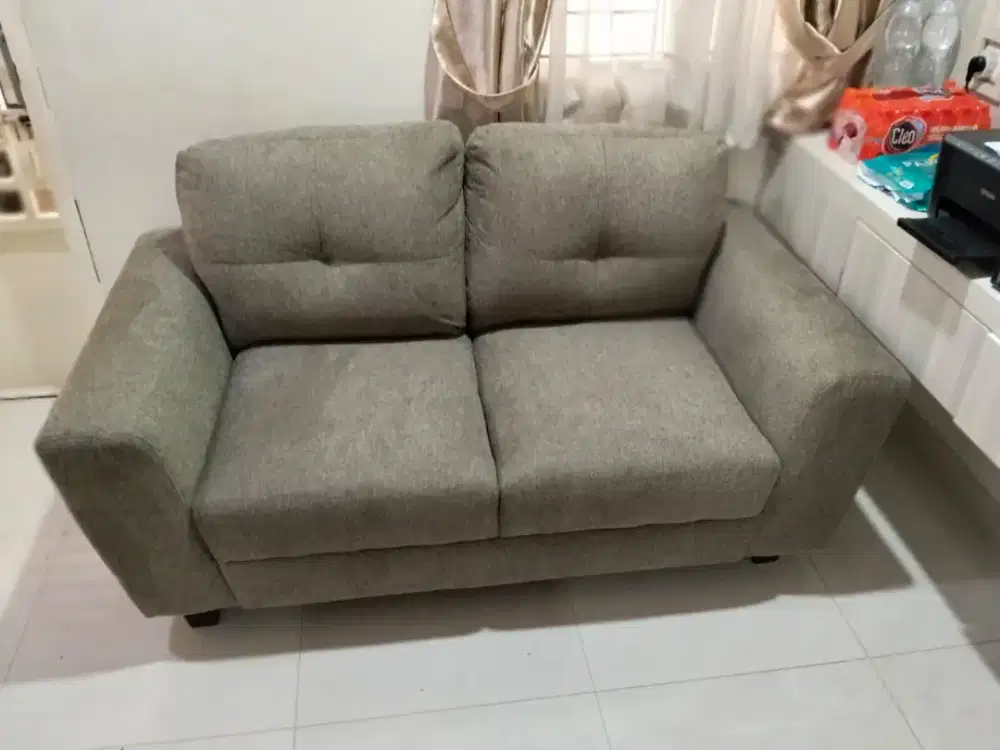 Tukang service sofa