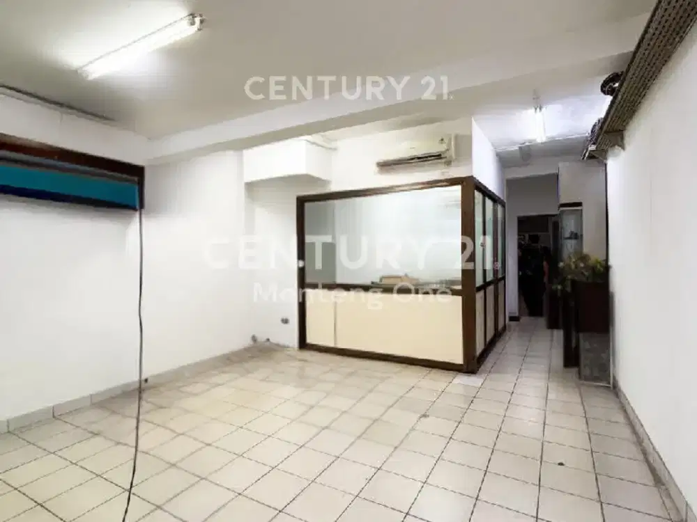 Ruko Komersil Prime Location 2 Lantai Di Jalan Sabang Menteng