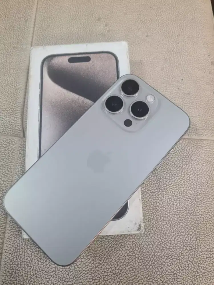 Iphone 15 pro 256gb fullset all operator