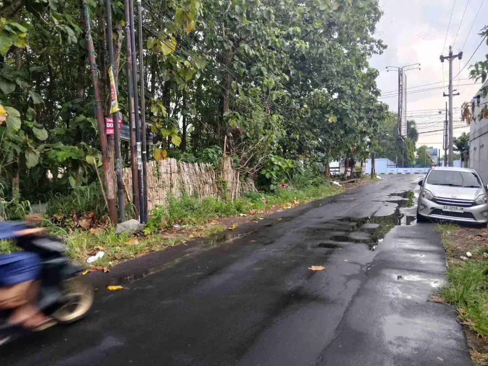 tanah sebelah KUA Colomadu Karanganyar