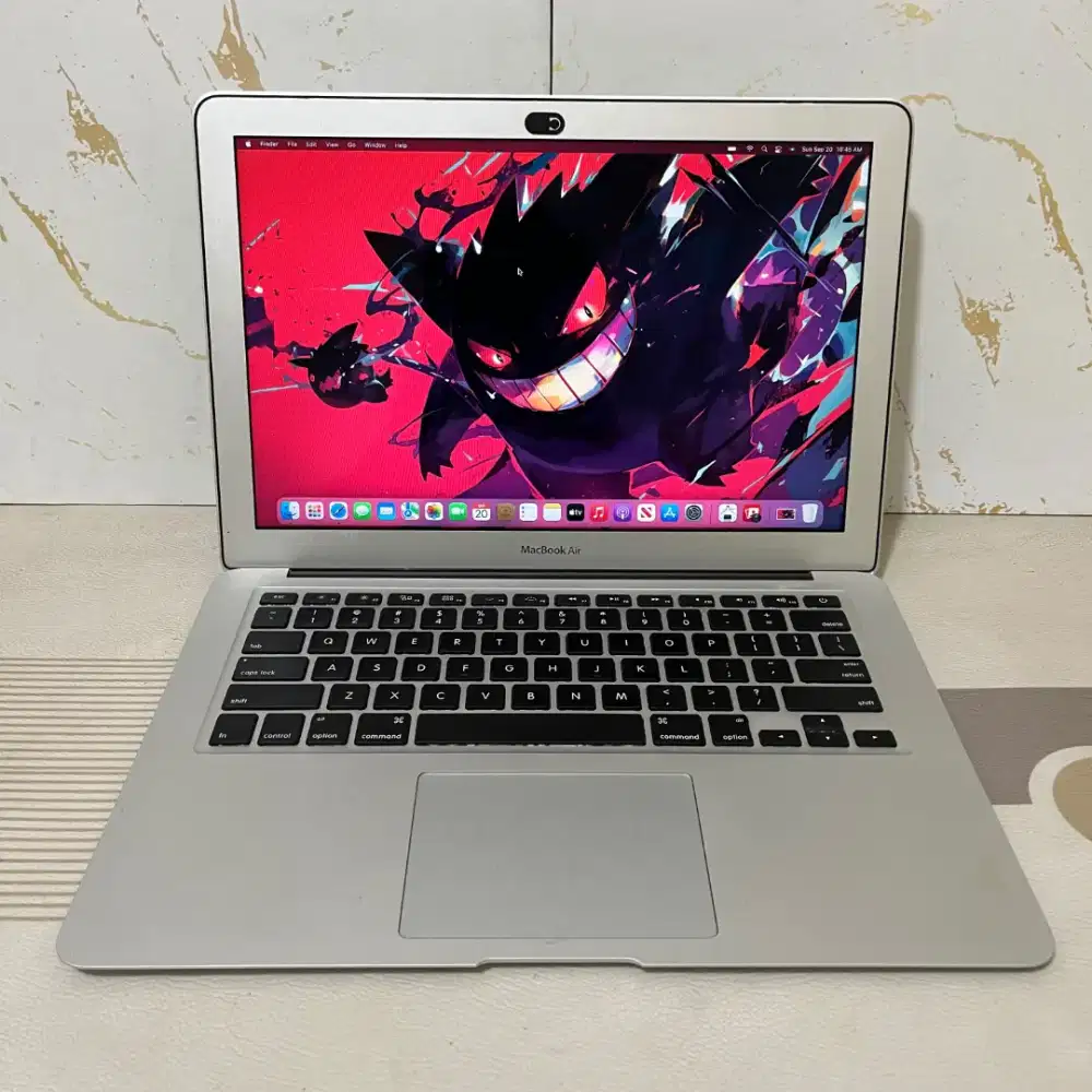 Macbook Air 13-inch 2017.