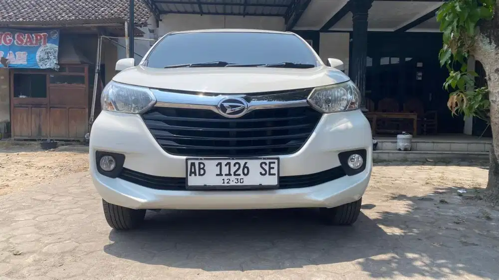Daihatsu grand xenia R AT 1.3