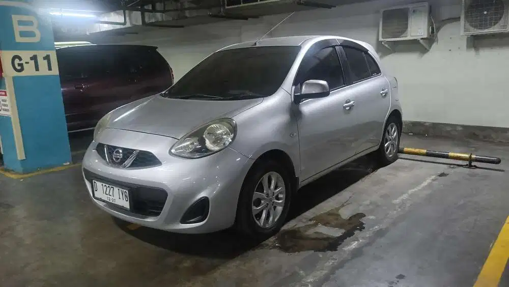 Nissan March 2015 Bensin