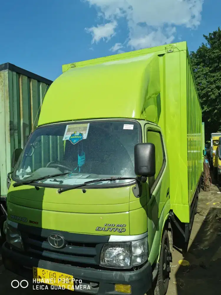 Hino 300 dutro 130 md Long sasis bok besi 6m tahun 2013