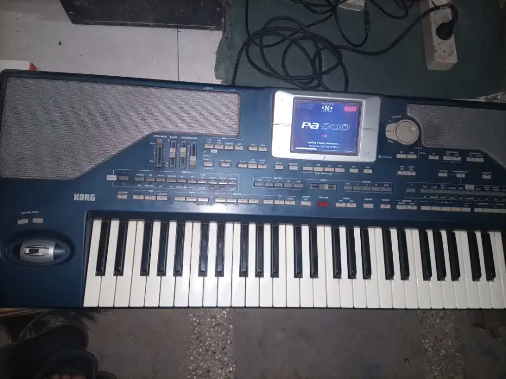Keyboard Korg pa800
