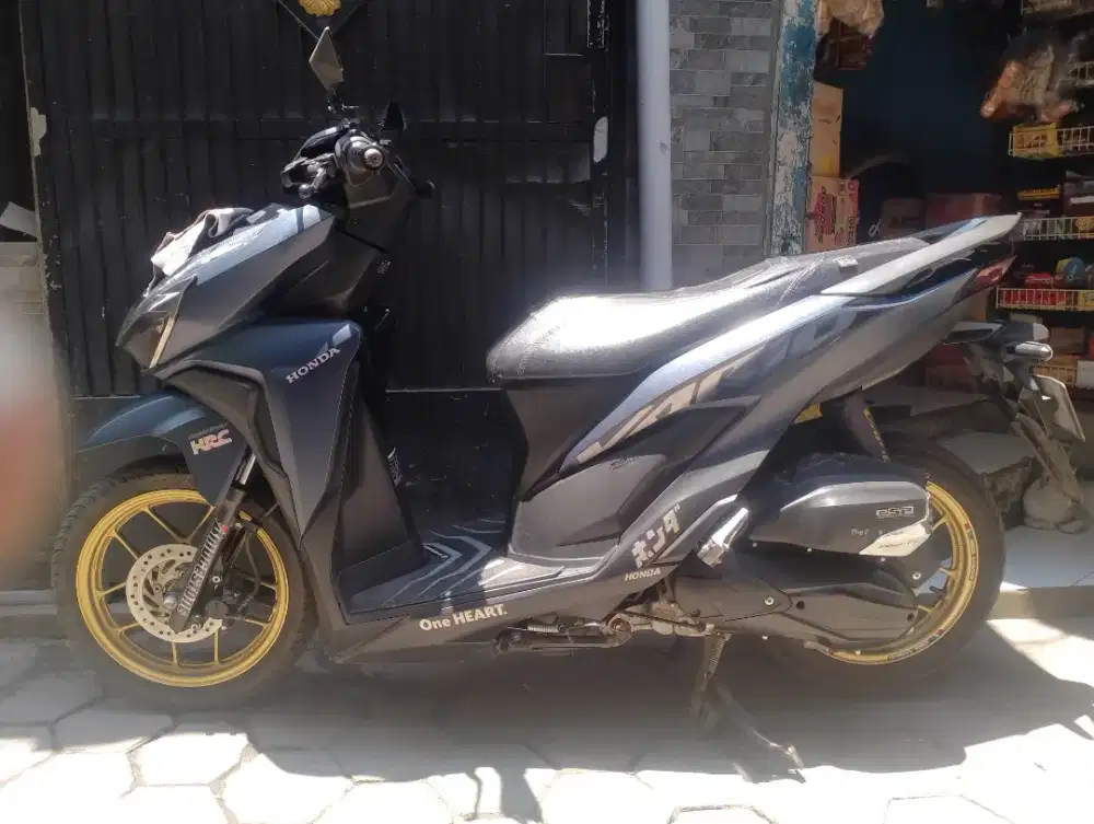 Vario 125cc cbs iss 2022